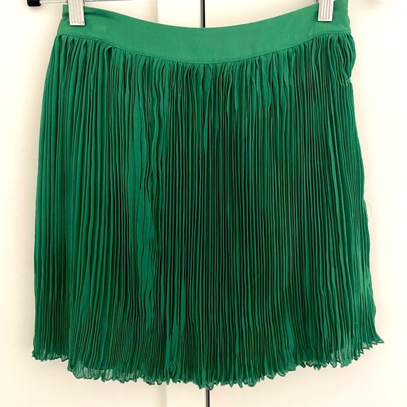 Club Monaco green pleated skirt size 0 - Picture 1 of 2